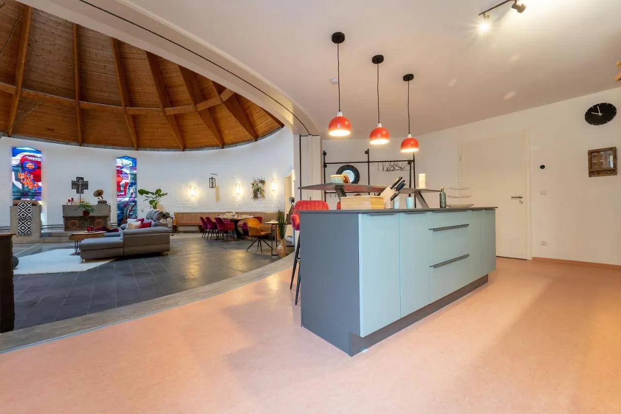 Dom wakacyjny Willa Dreamcation - Ehemalige Kirche Mit Haus Kelheim